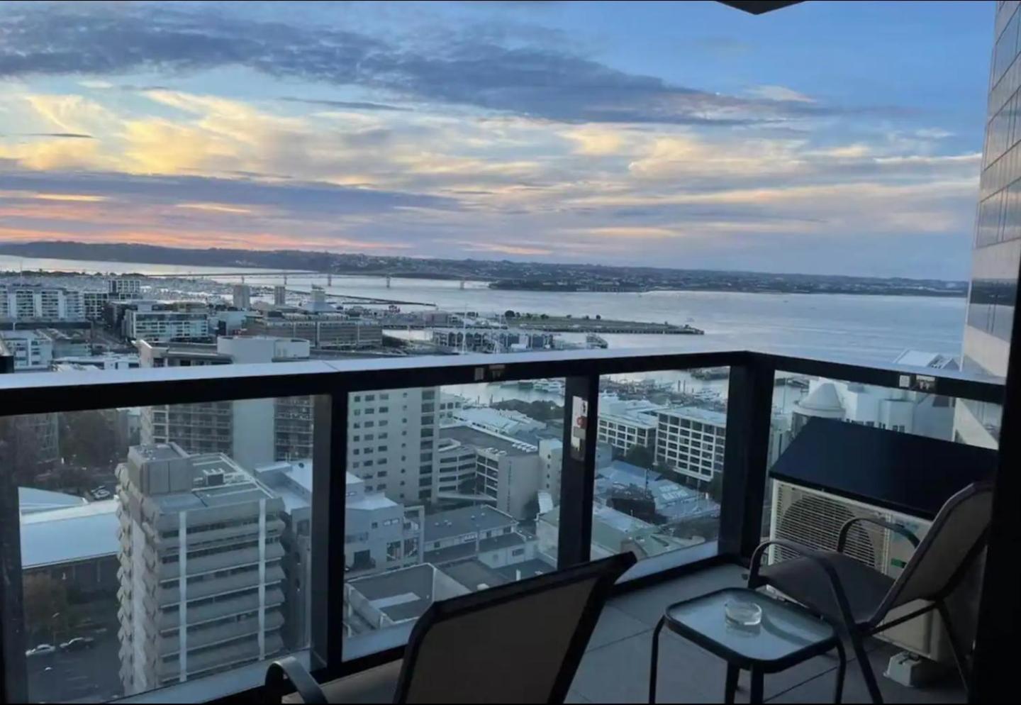 Magnificent Skytower, Sea, Habour View In Cbd Apartamento Auckland Exterior foto